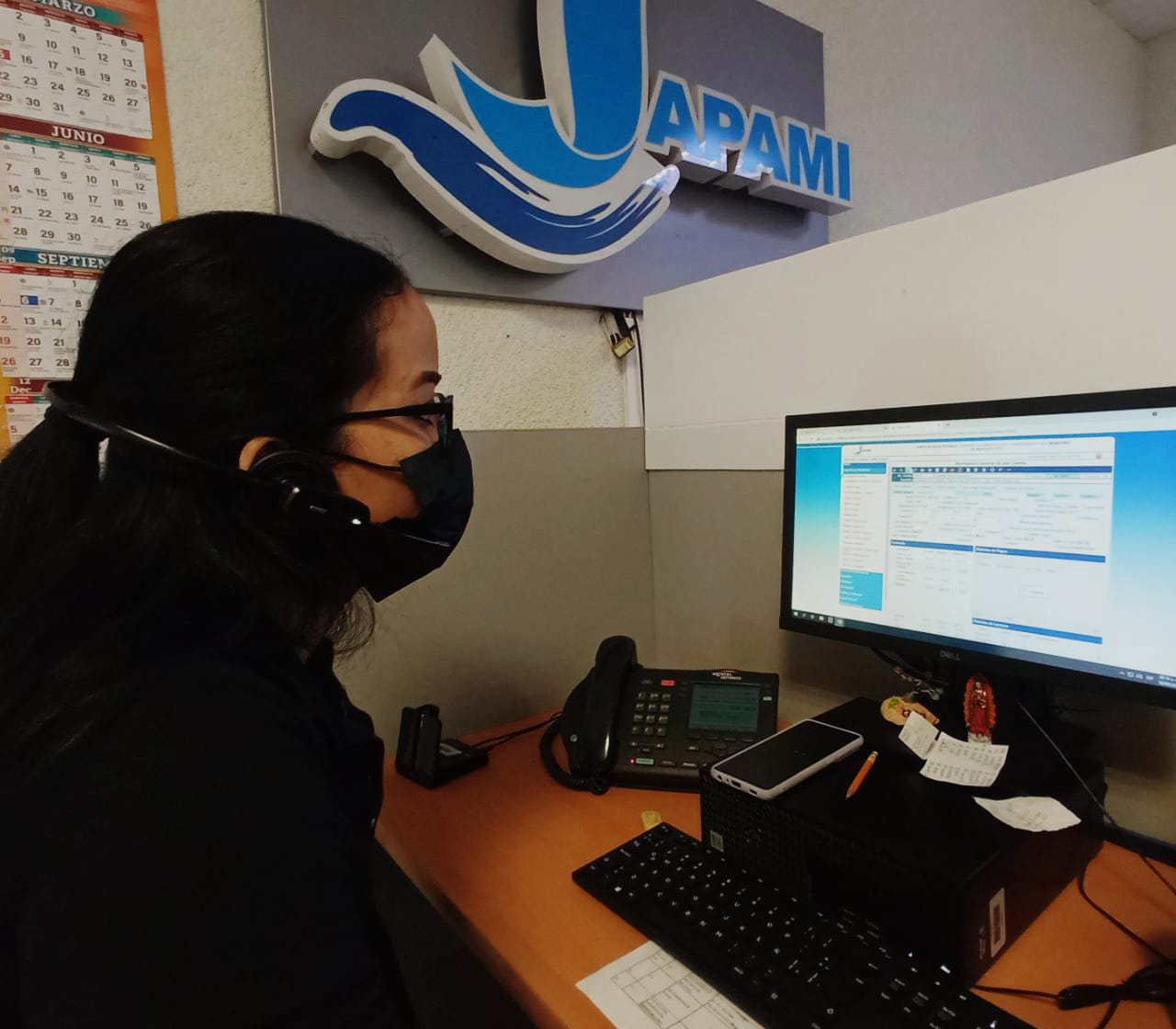 619B67EF-8FDC-4D58-9C9A-A3153364269D