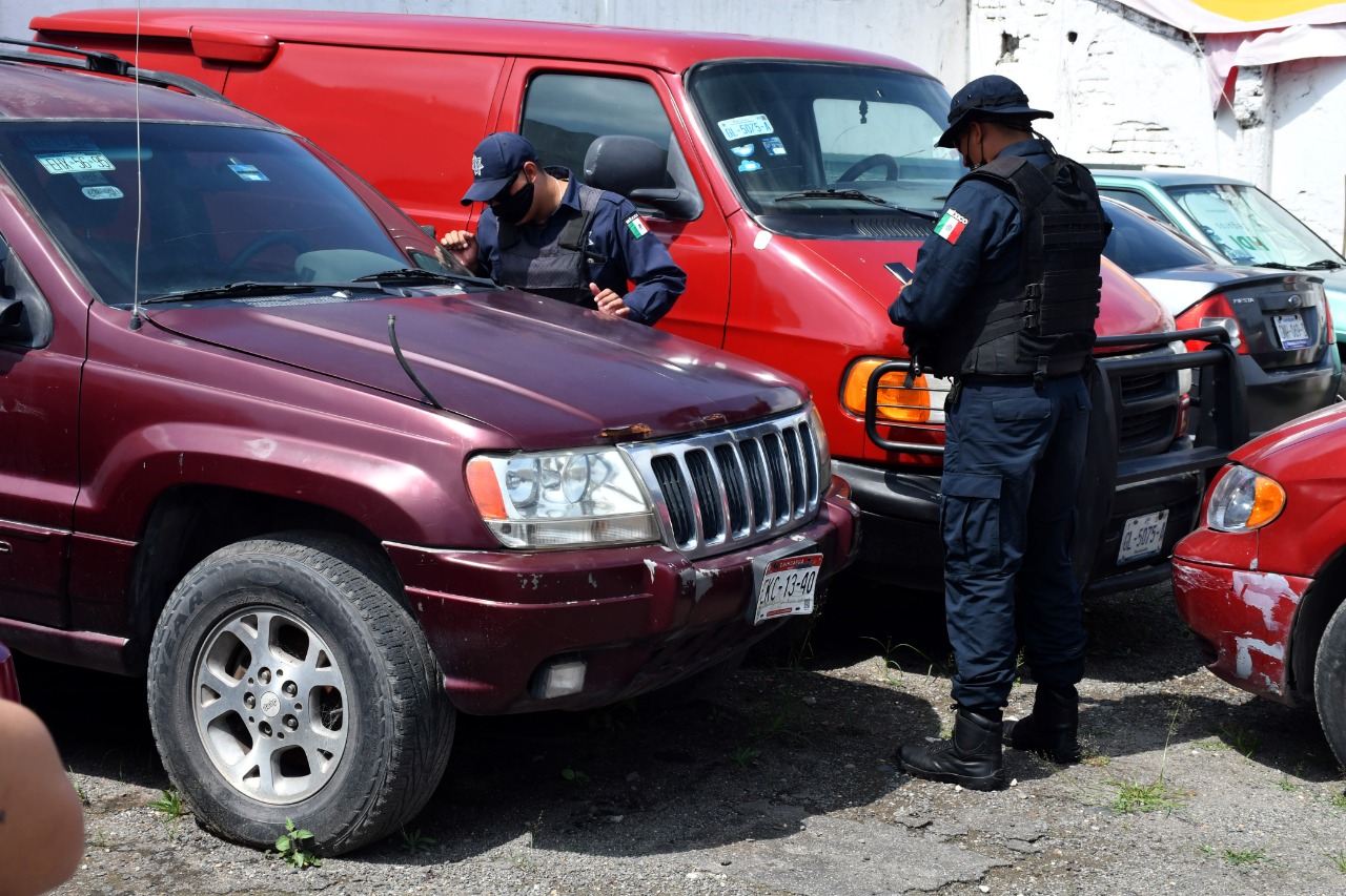 ACB0C271-115A-45B4-AACF-EF8095154A72