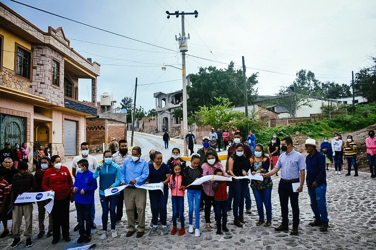 ECEA4EA2-5F5E-4F91-9025-9E247F97BB88