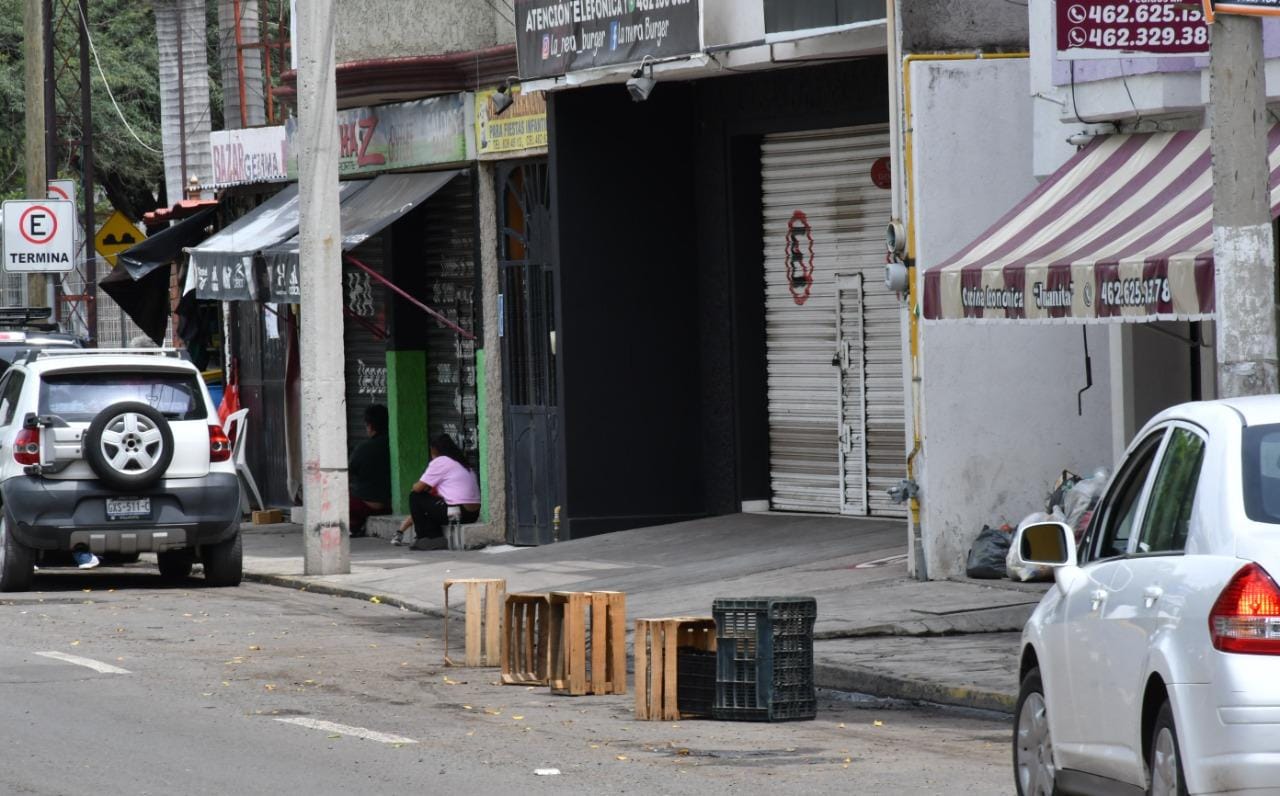 87DFD4B4-8957-412E-A805-434EF1D7075F