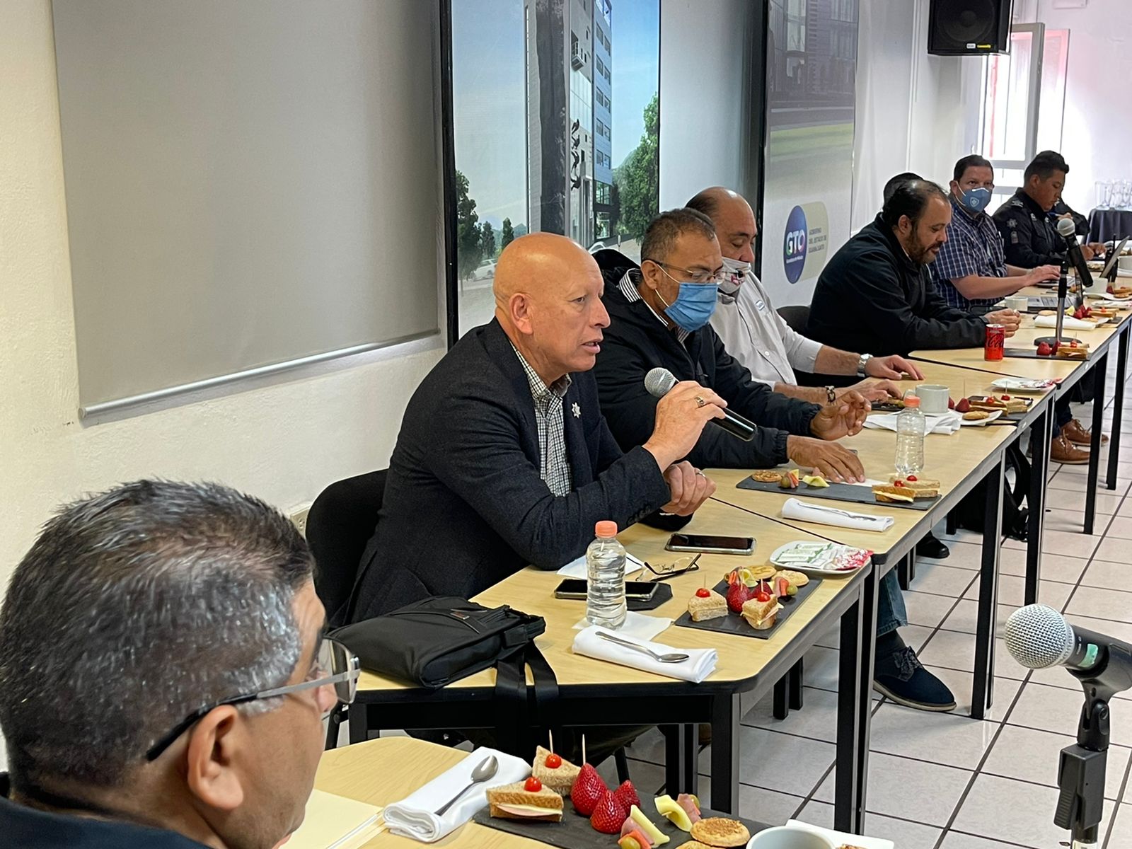 14840FCD-D185-49EE-B12C-C357637A30FD