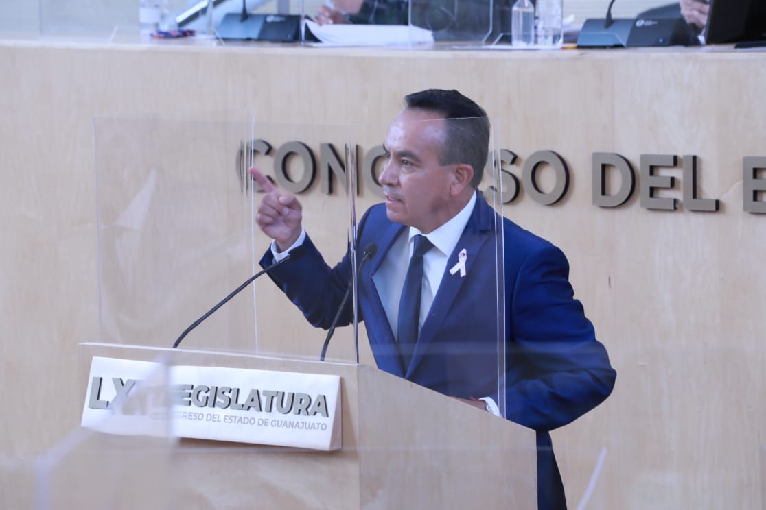 3E436EFF-BAD4-4928-9E85-62D86F9A8E42