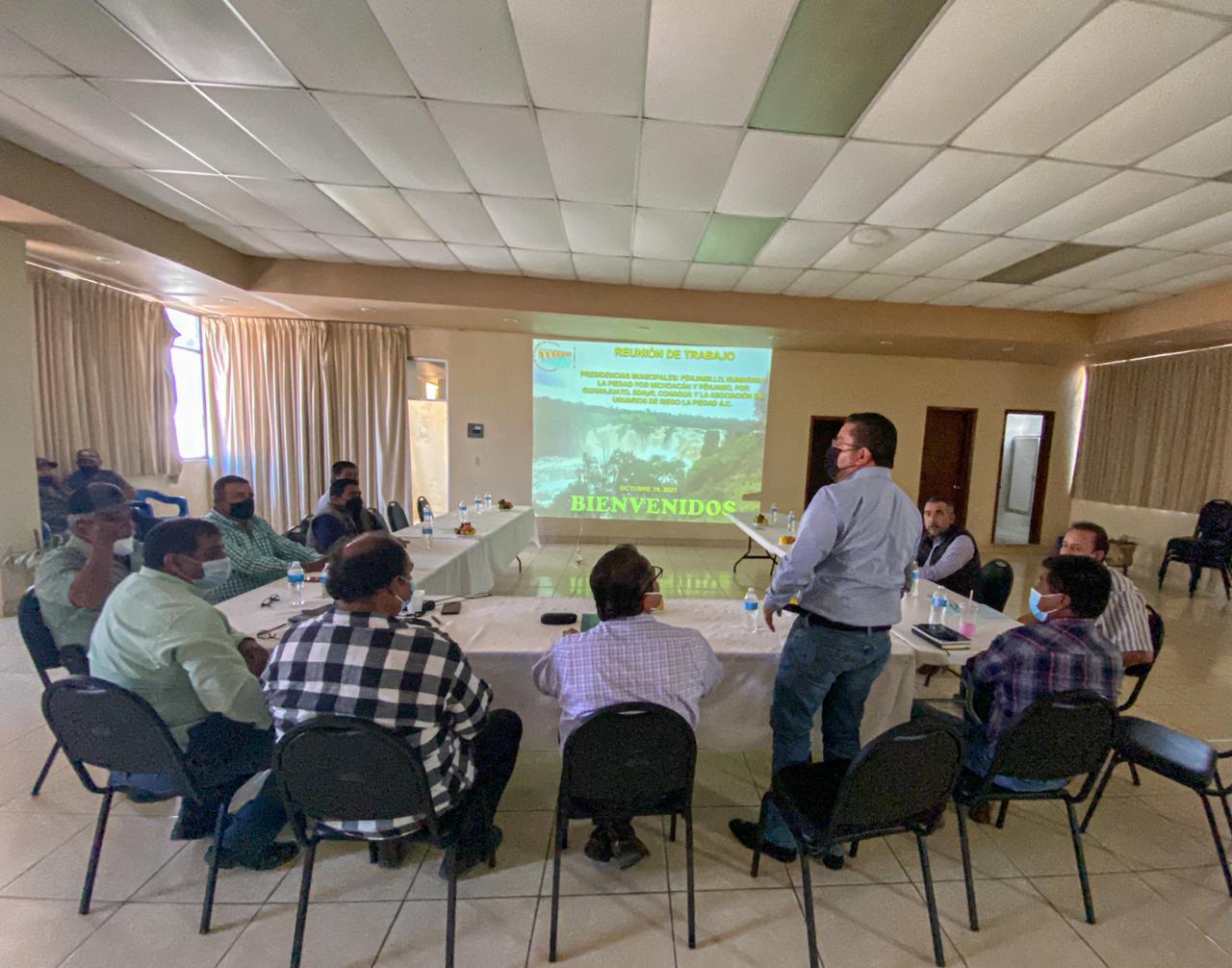 F26BE8C4-1DC4-49B8-8B12-A62F417BA02B