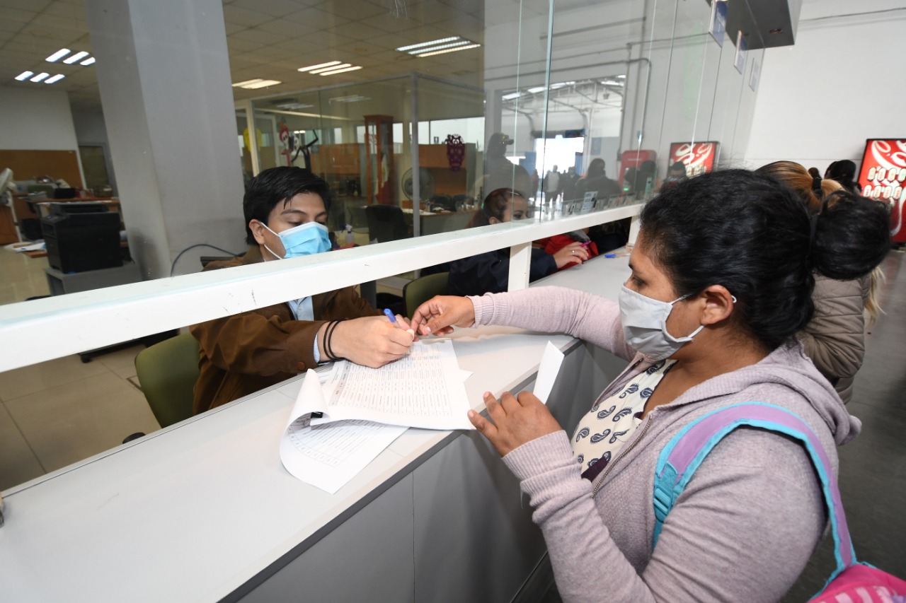 050B8C03-3F1F-402F-8508-A248097BEA49