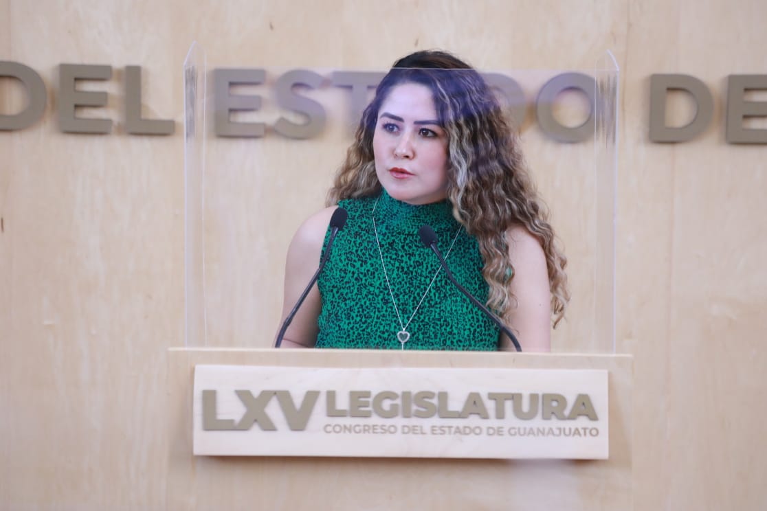 4EB8C2E0-5BFF-4D13-99CF-FE87A9048783