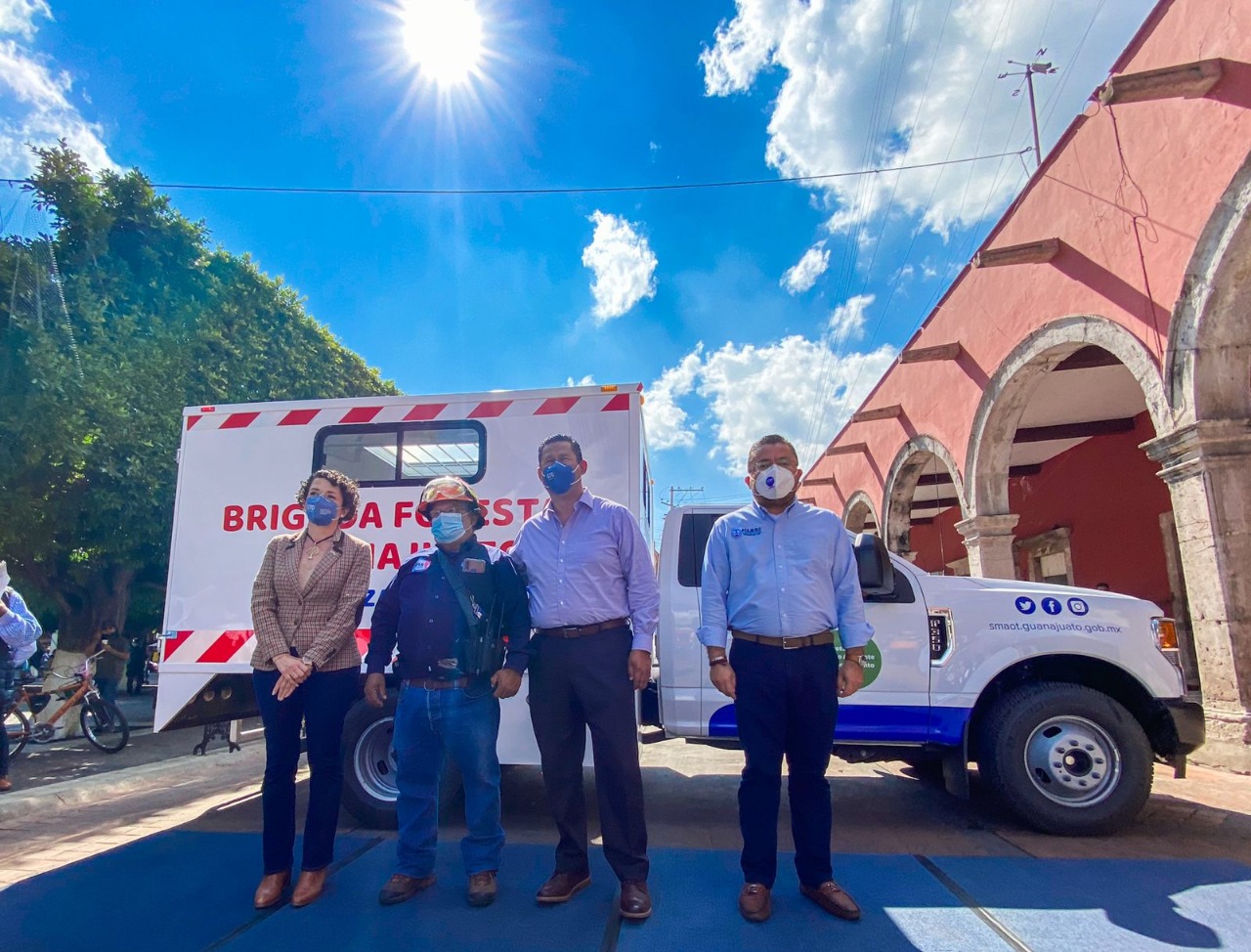 A2A1B96C-ACF2-4F3E-AA93-2B41C12FDCDE