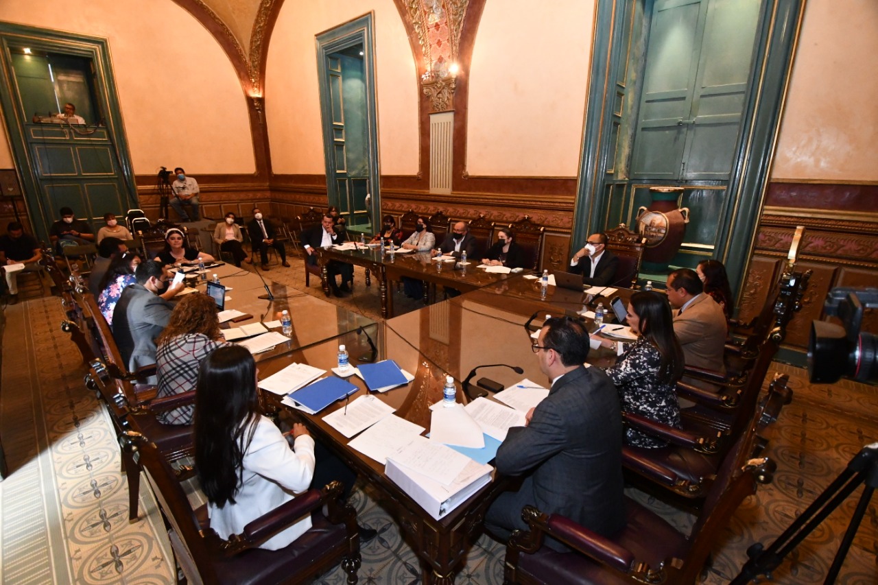 EBCE01E1-6527-4574-AECC-04F0F111AD8B