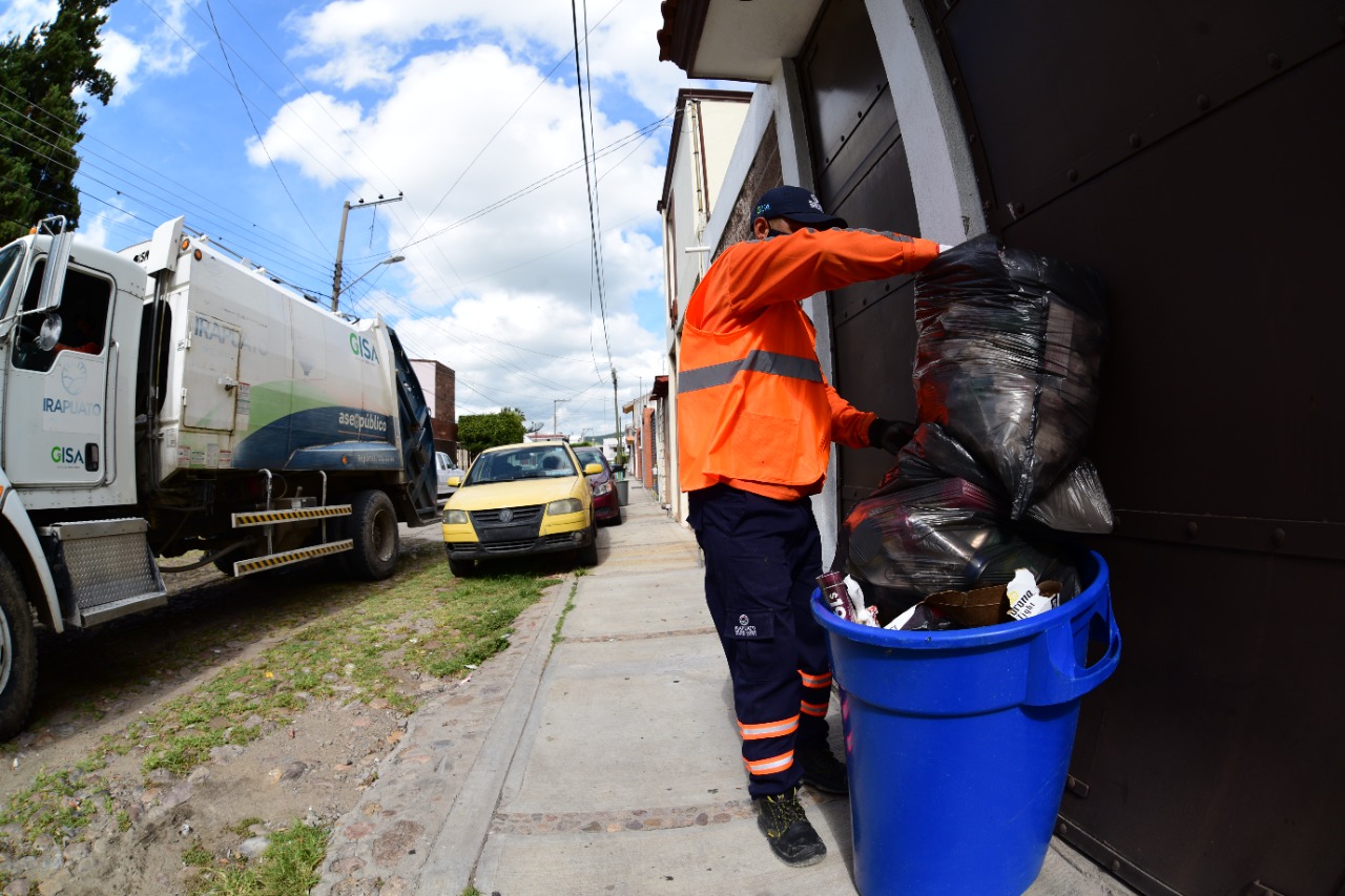 05F6C579-CA5D-48E3-8F08-9F8BB2B5C1A4