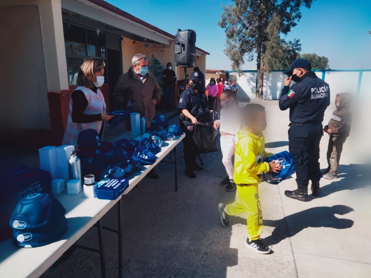 7D4E22E4-9818-40BF-A449-6AA1BC947D21