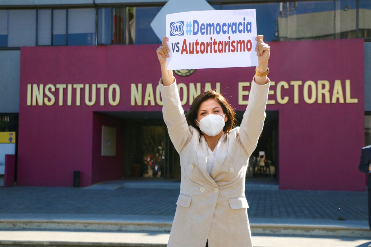 D1D44AE8-EB61-4A71-BB9F-53E4363B5F8F