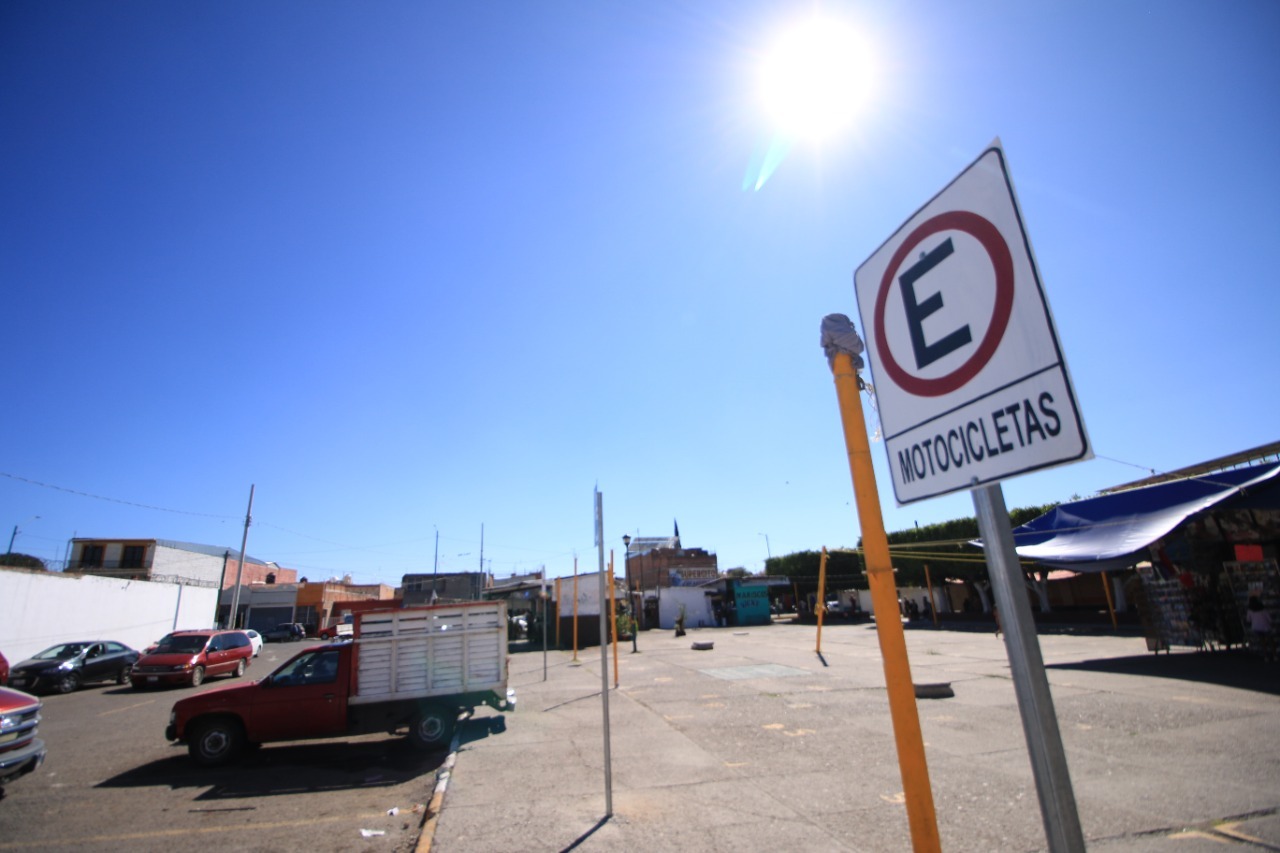 FFD95150-AFDC-42BD-B3B3-DA6556BDBEB7