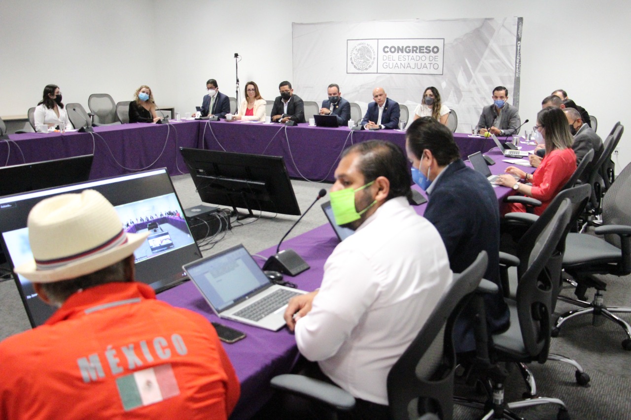 44241771-FC12-4E37-8832-019DEE5EF9DB