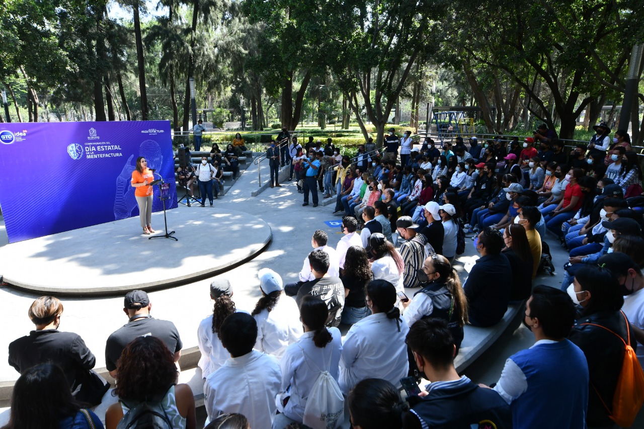 CBA46F0E-DE1C-45E2-97A2-0EA8C9098769