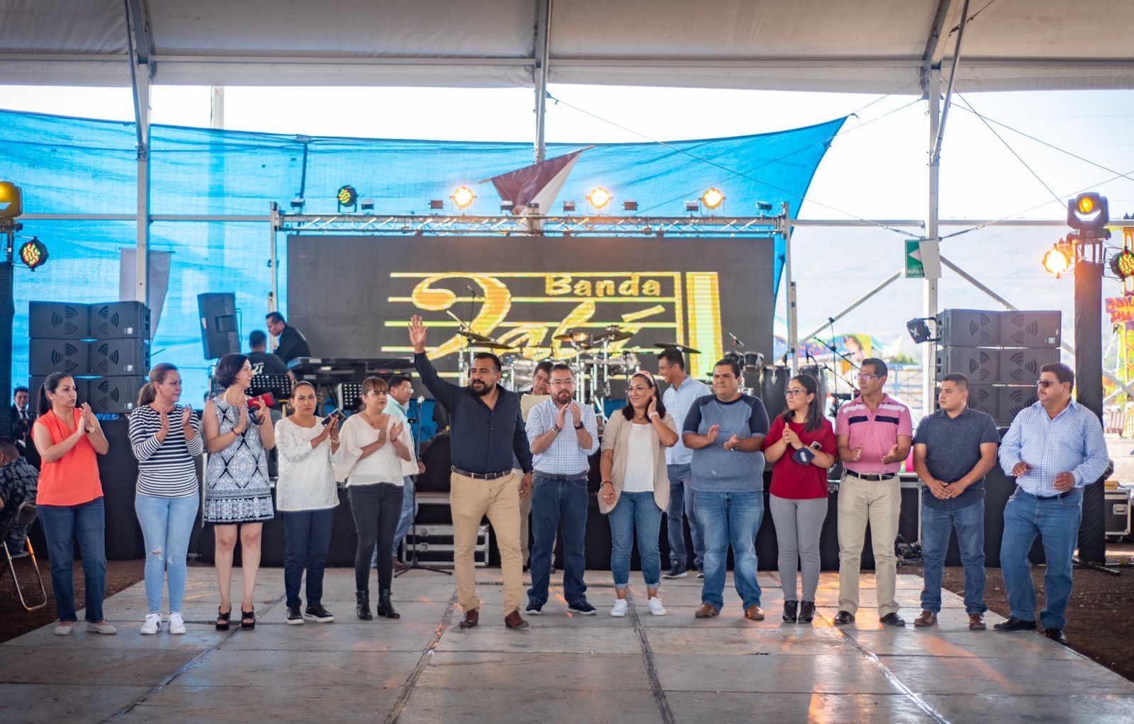 2E42A3CF-2640-411D-BA82-43411DE4281A