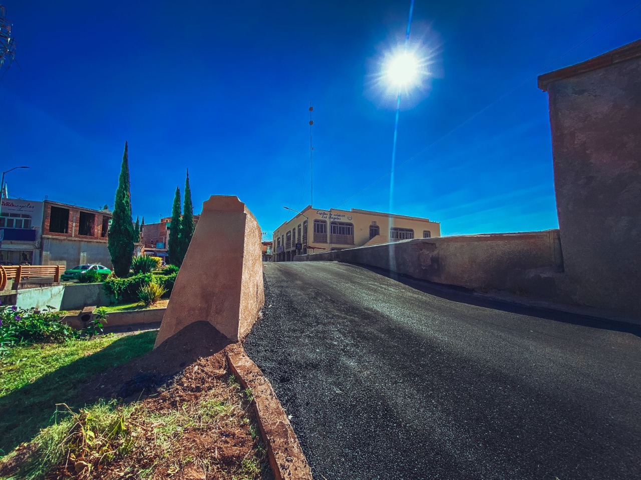 74380961-A39F-427A-A086-328C196B60CB