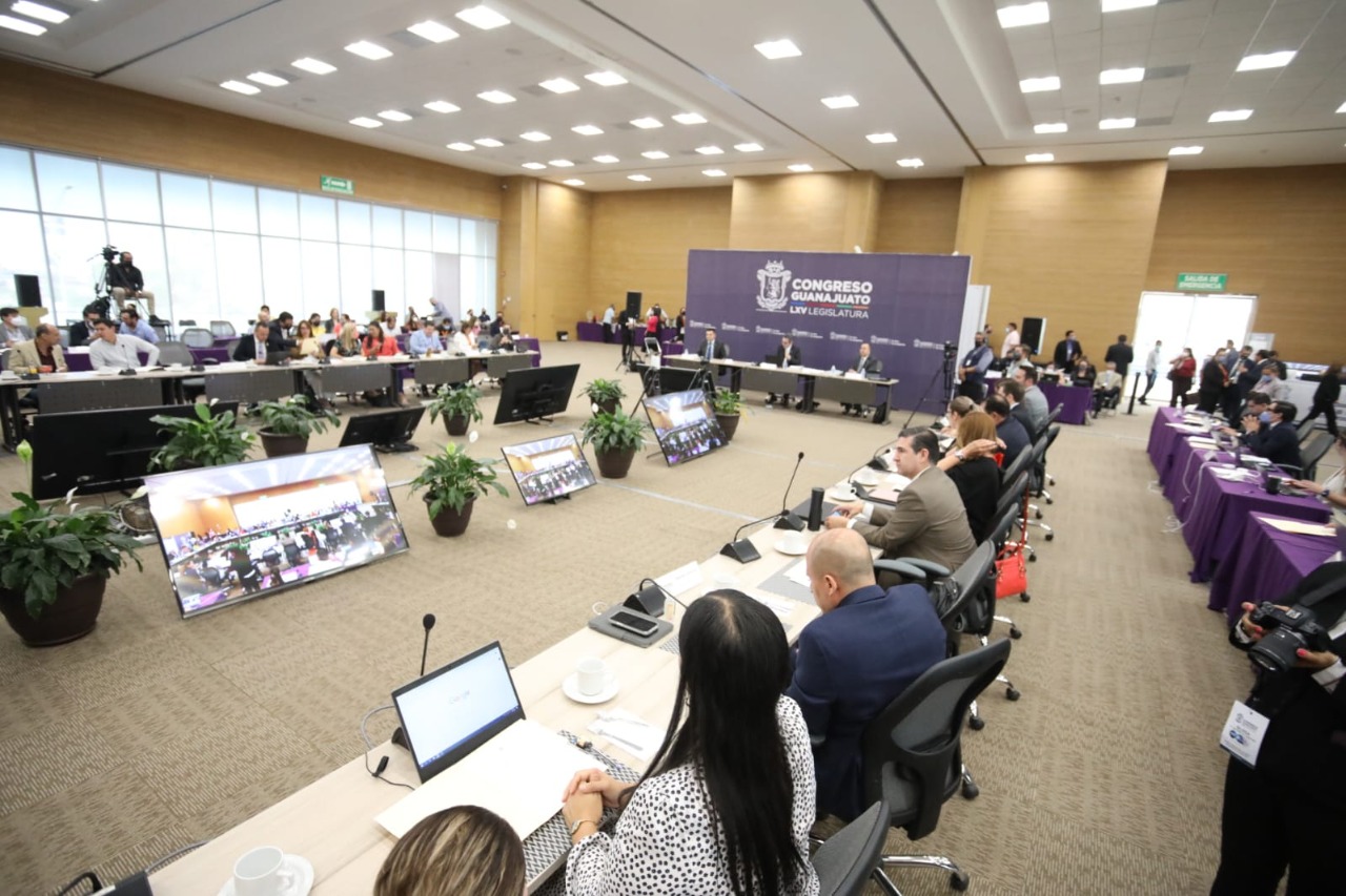 777C14D4-DD69-44FE-B014-2ED0F32DF3BA