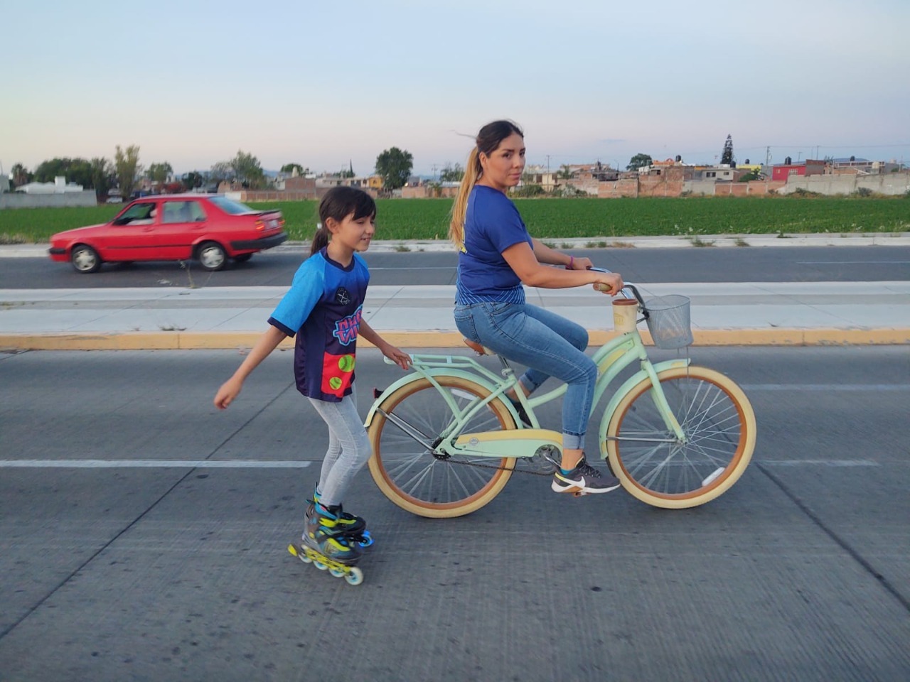 DB5507A6-8E5A-48B3-953C-E34FDFBAF0DC