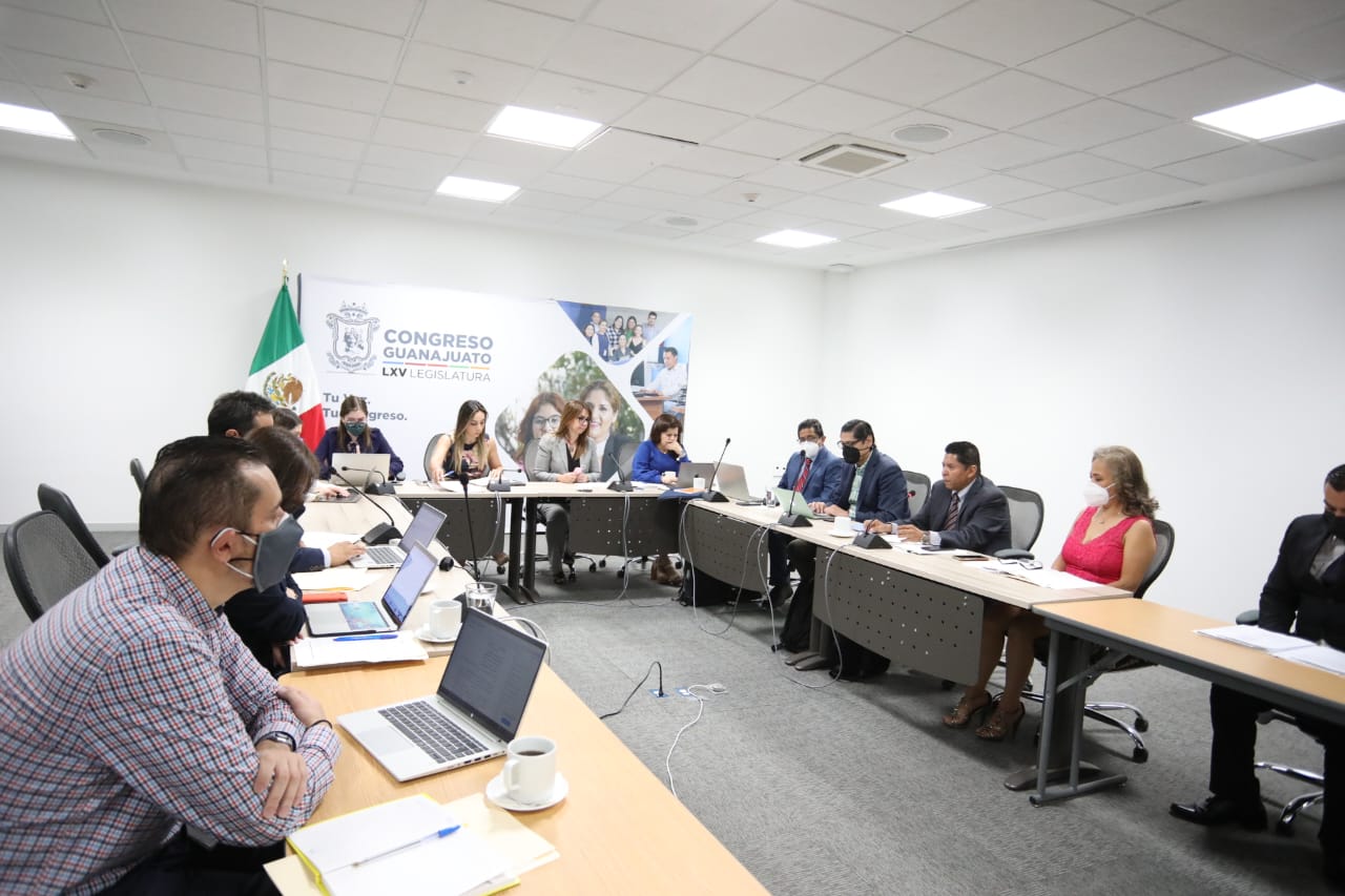 E4839D4D-E647-44AF-A9EF-831FF63020DF