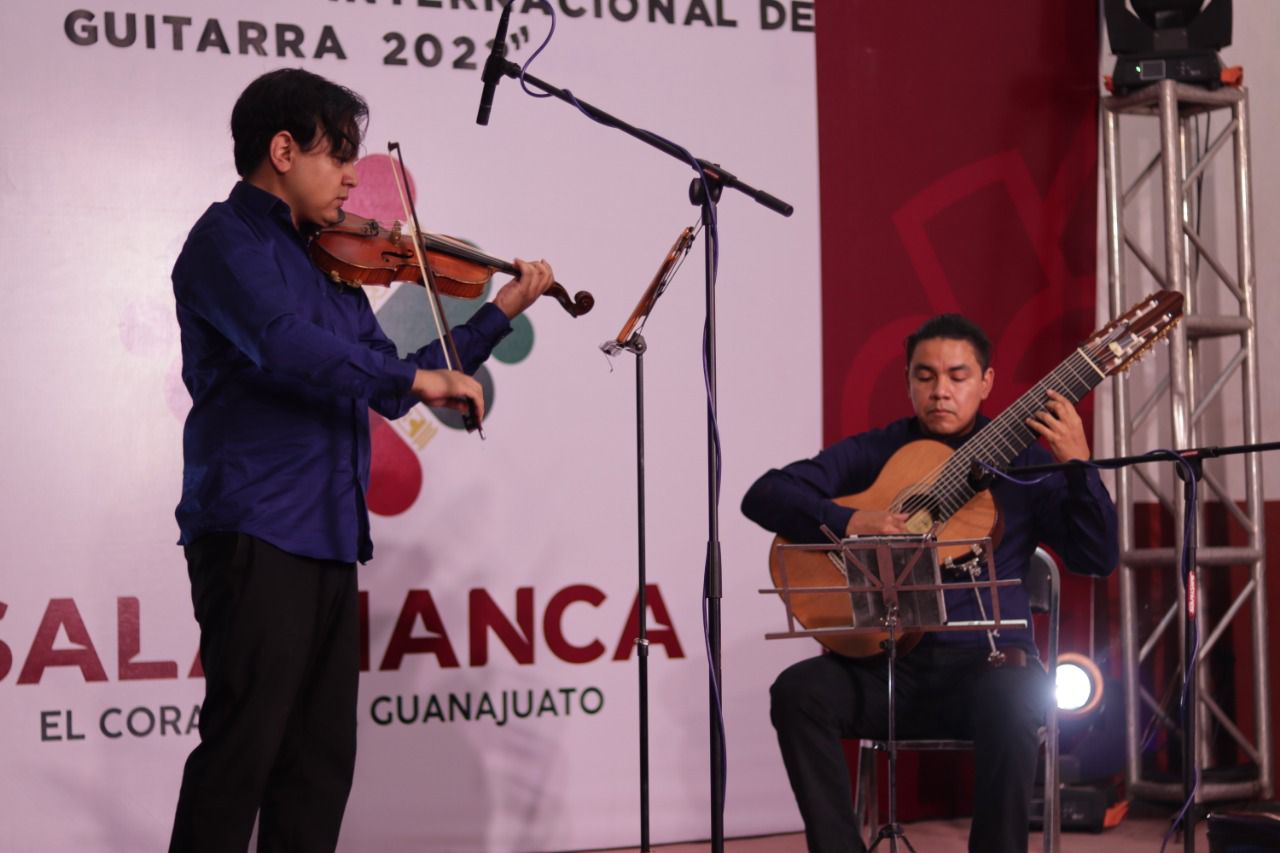 0AA34156-8541-4CE5-9265-6411371C4DDF