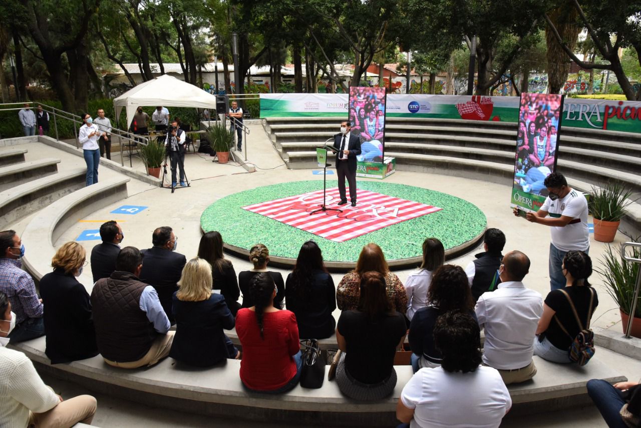 4E133CD5-42A6-4DD9-BC23-886456E09AF2