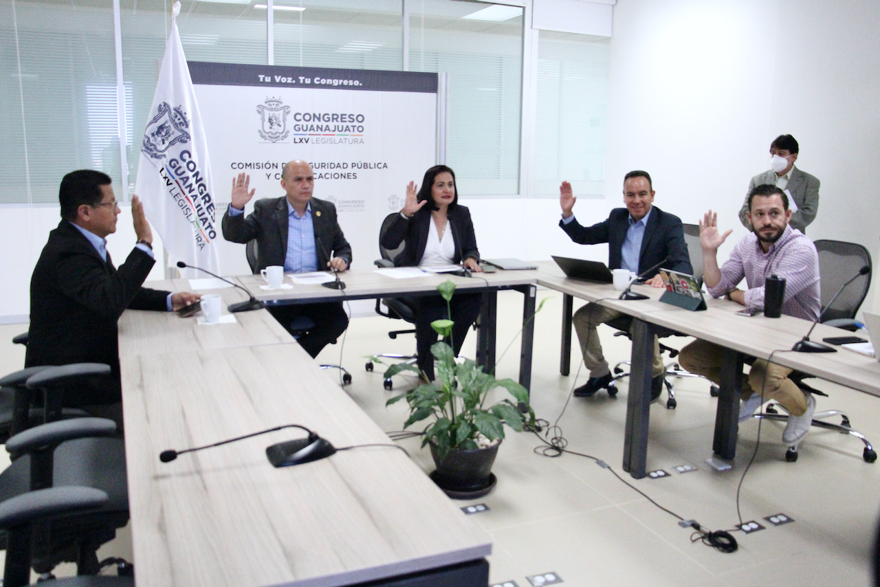 9A8FFB44-8CB9-44AF-B4F1-25741966E7C0