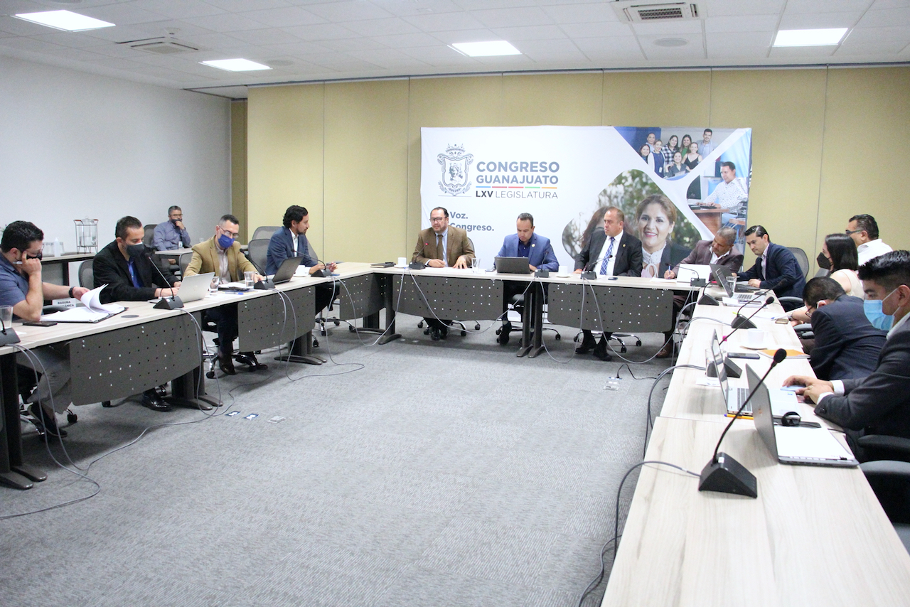 9FD79D2D-52CF-4F47-9888-C6CCC75C2AE1