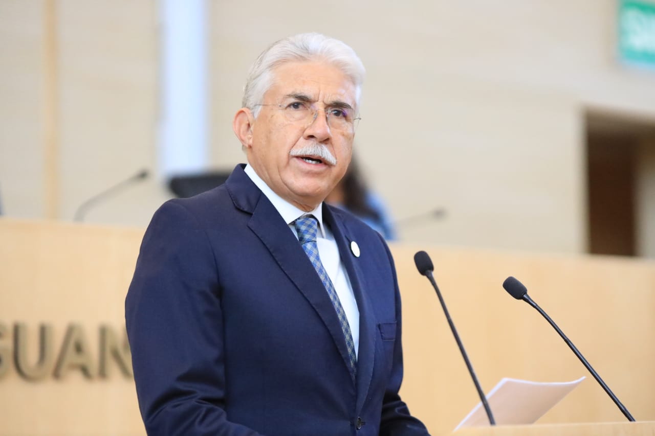 E18D88C6-BB2A-48AC-8B1A-32259D1D6F03