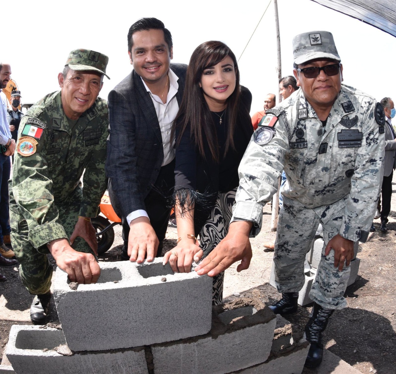 200B2894-CDB0-44C6-9215-3FC2FB0BF7E3