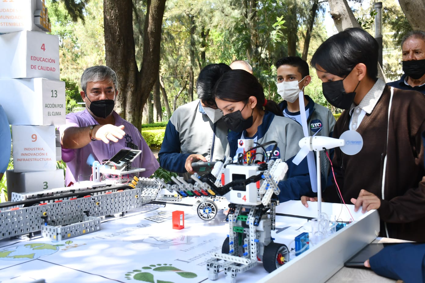 D147A452-34B2-4A63-95FB-E5A466A94961