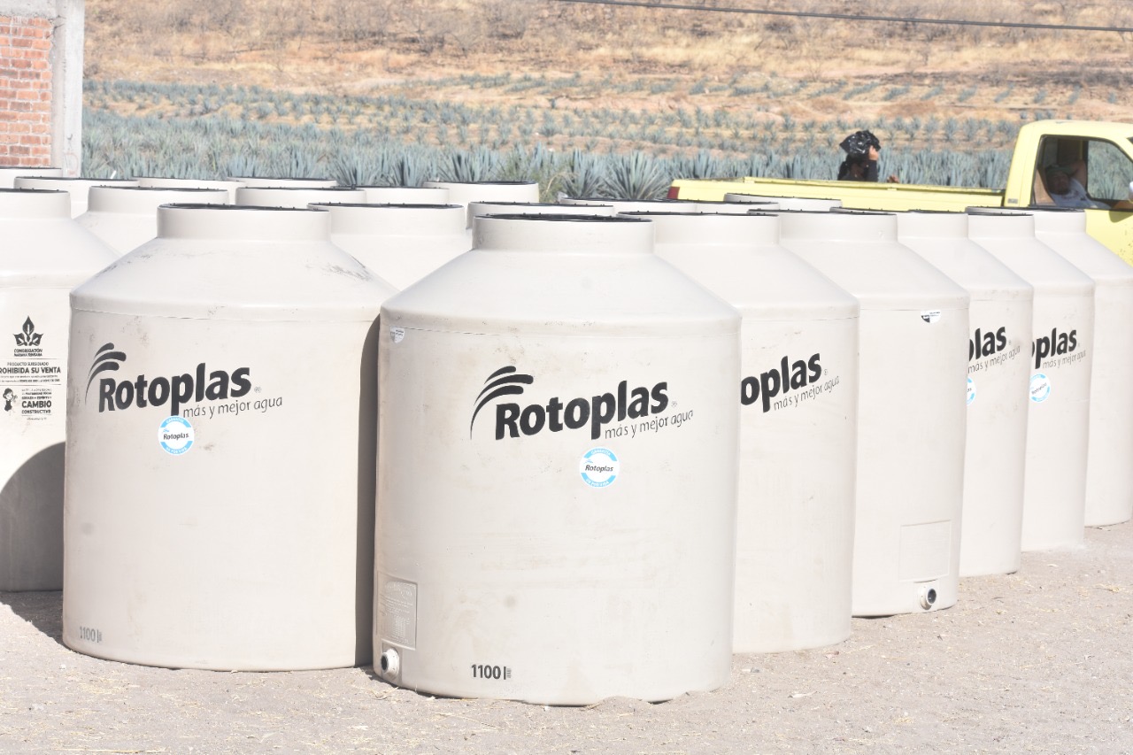 C75233CA-A401-4C34-99C2-F36495D85776