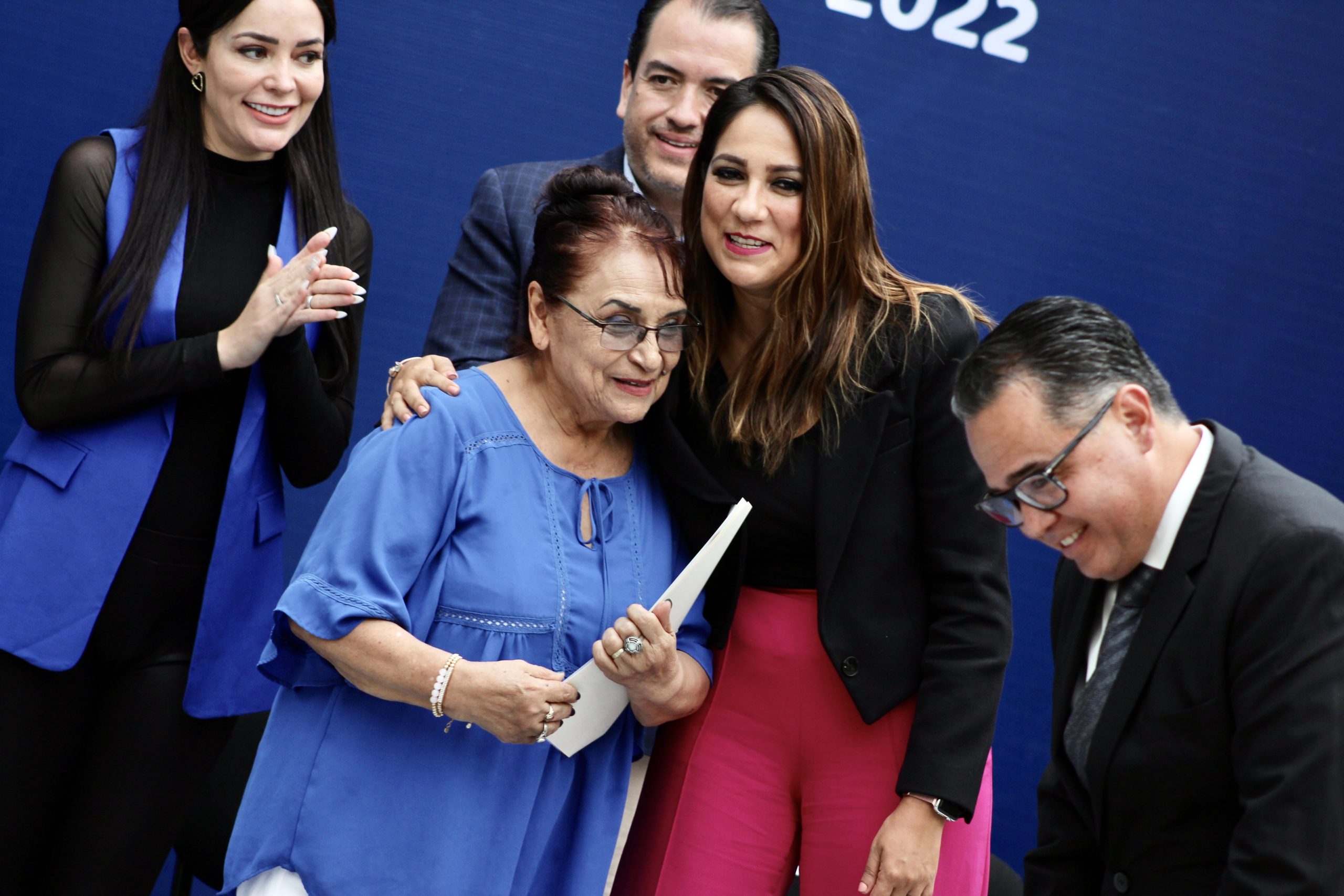 353DFE2B-16EF-4ABC-A1DF-439436C27866