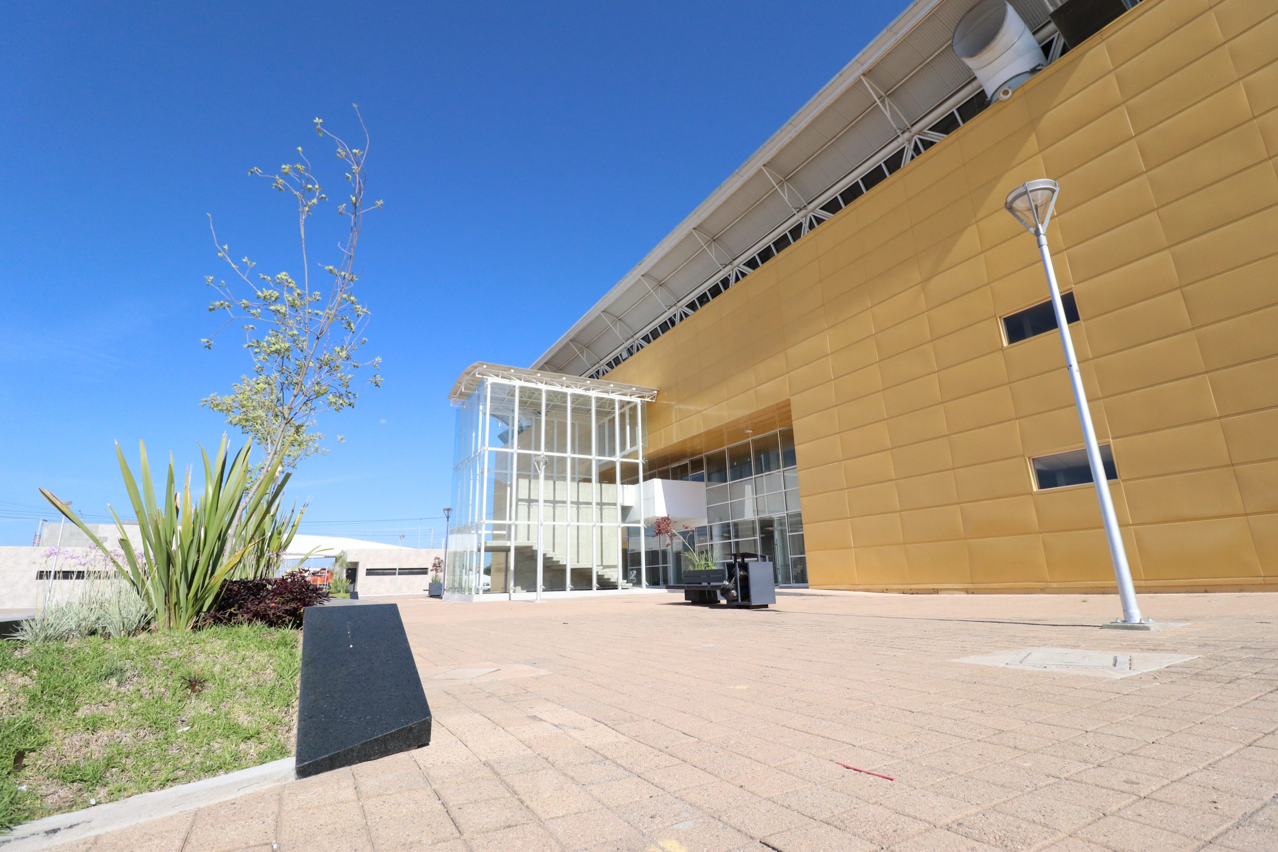 BB58297D-9BBC-4D65-9B17-6F76667ADD7A