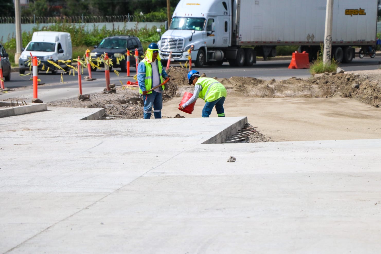 EB486F1C-85CC-431E-8D80-72C641979E96