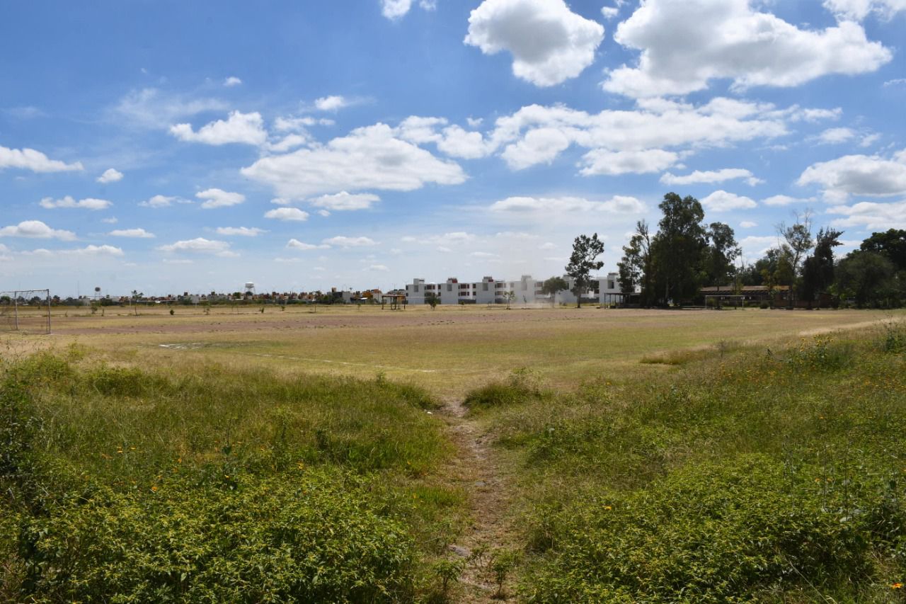 0312E624-12AF-4D27-8426-B6BE4CE0ED12