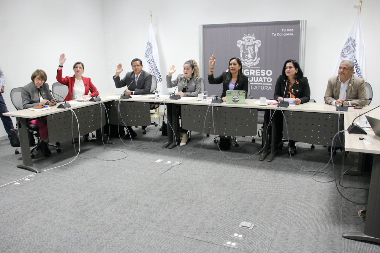 1EFCAABD-53A7-4FF4-AB17-CC0A4DD13AED