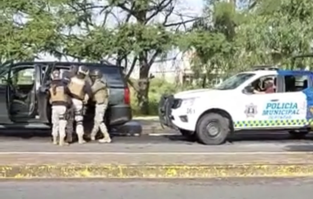 27E04E2F-3175-4E3B-94FB-B2432FF68503