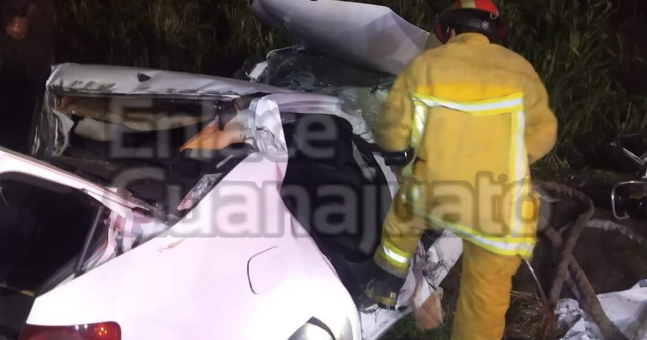 54B25E5E-D3BE-4D81-A730-CE9E1E1529B7