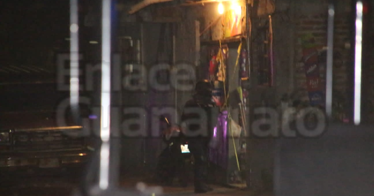 9A802C3B-B5D4-44B8-B6E7-8422DEAD4E58