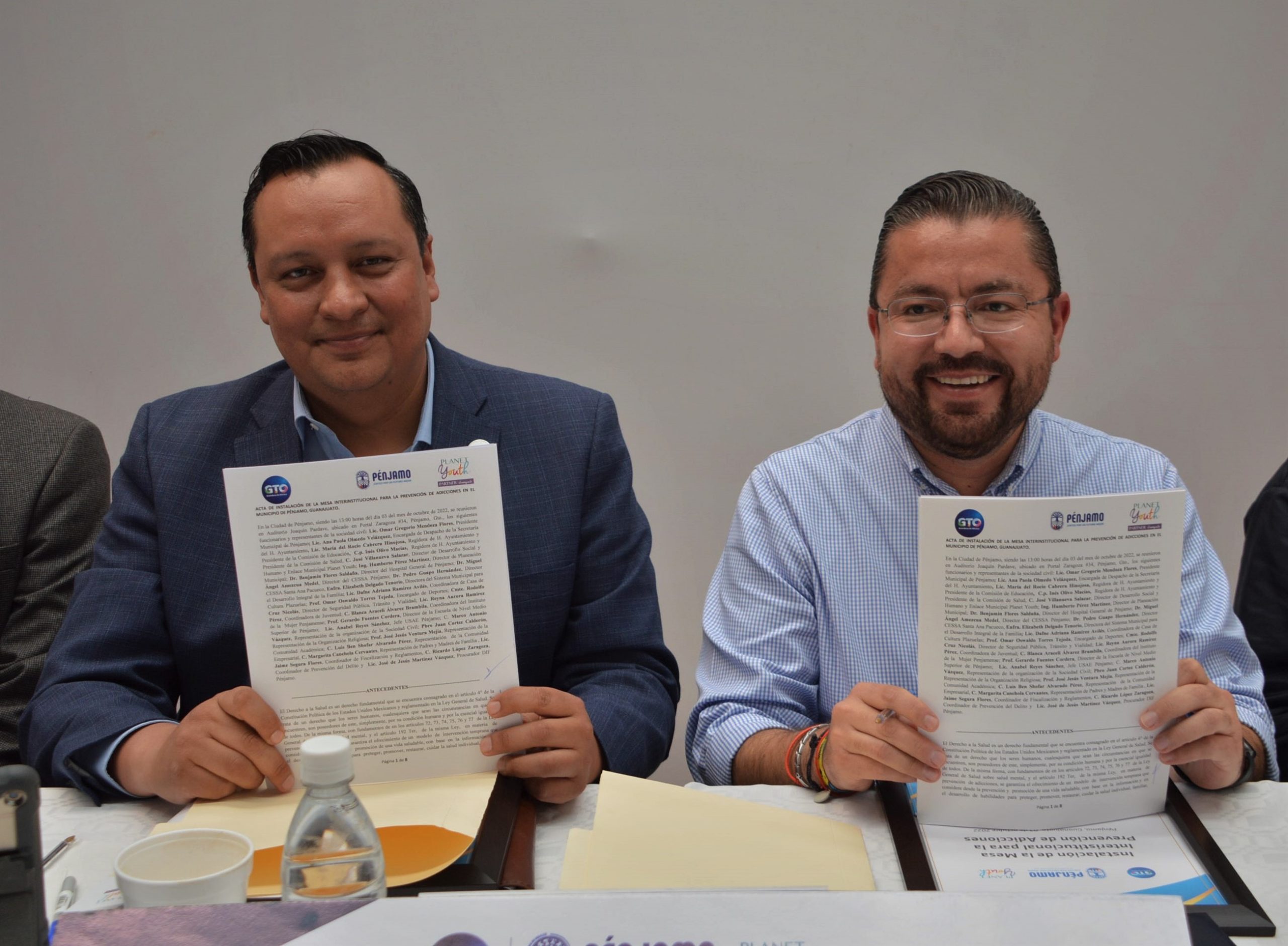 CFE6B054-1E93-43C8-937E-8CEC5C5E6B77