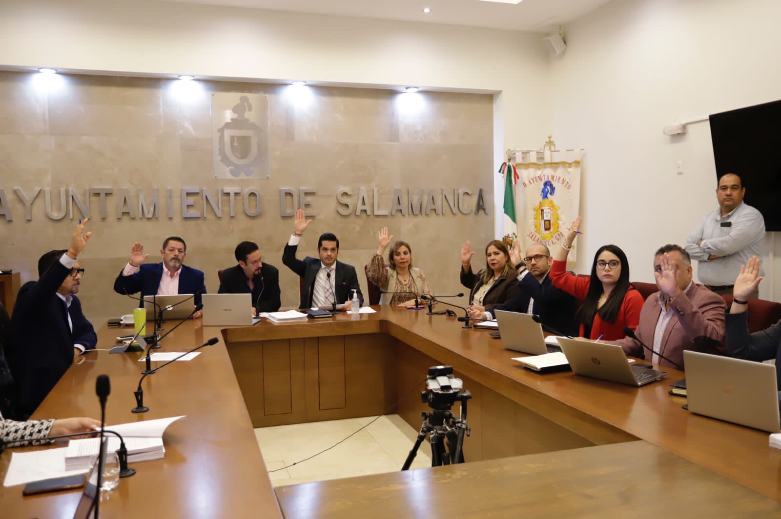 A91A708F-48DB-4966-8F6D-E3F6AC1BD924