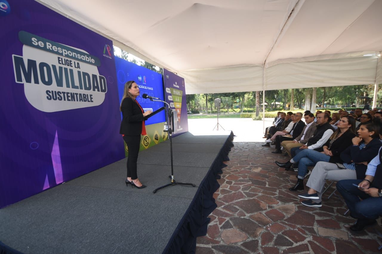 AC22B238-8D44-4908-BD85-E473437B5D2E