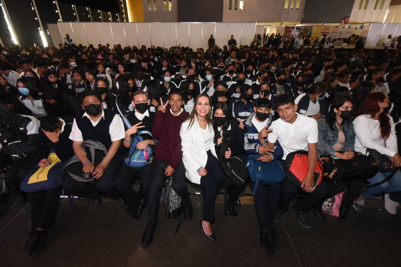 B041AA40-A6F3-4CAC-983D-101F10BE90E0