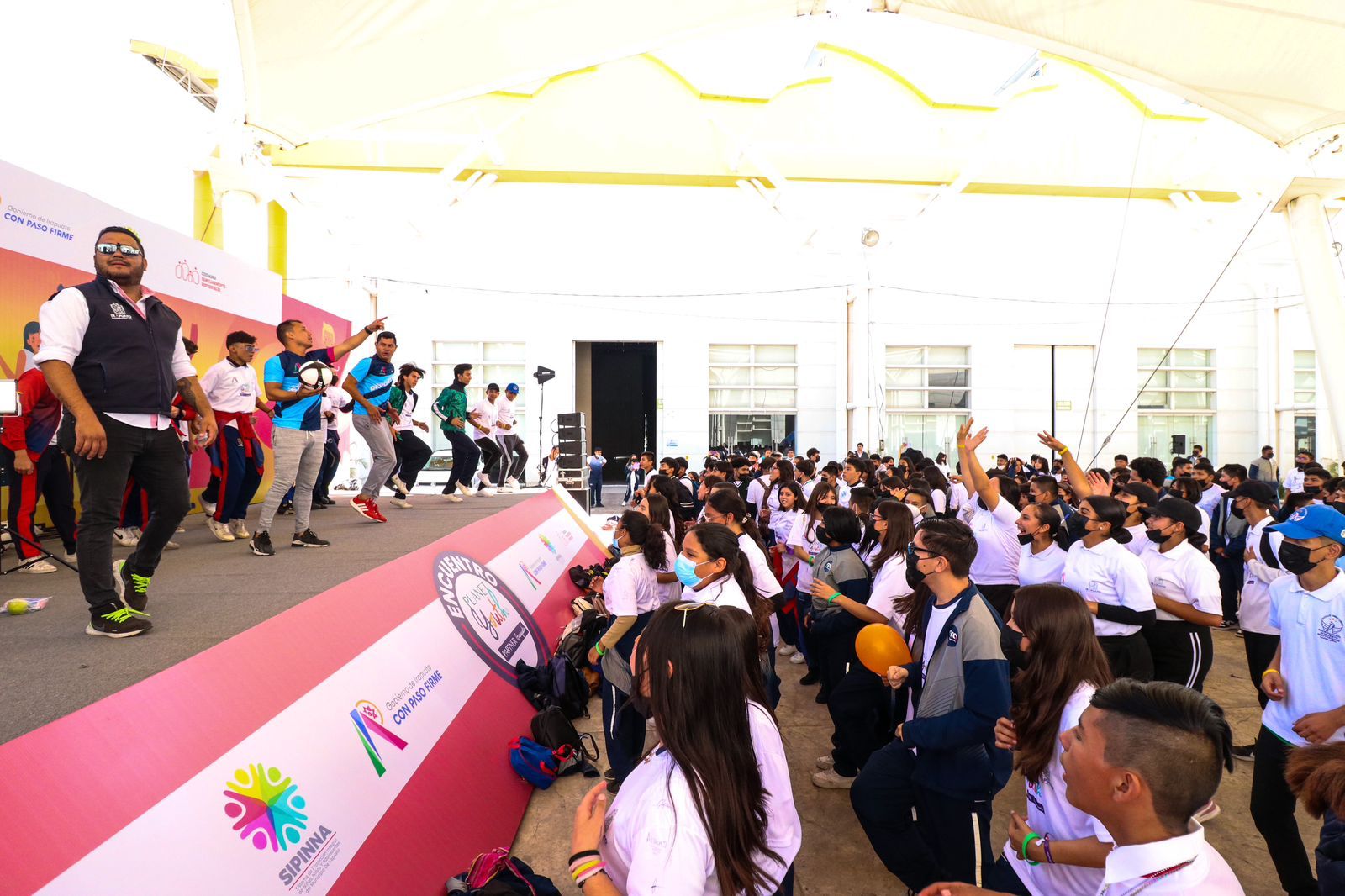 F1536721-B10A-464E-8096-12E9BCB985B2