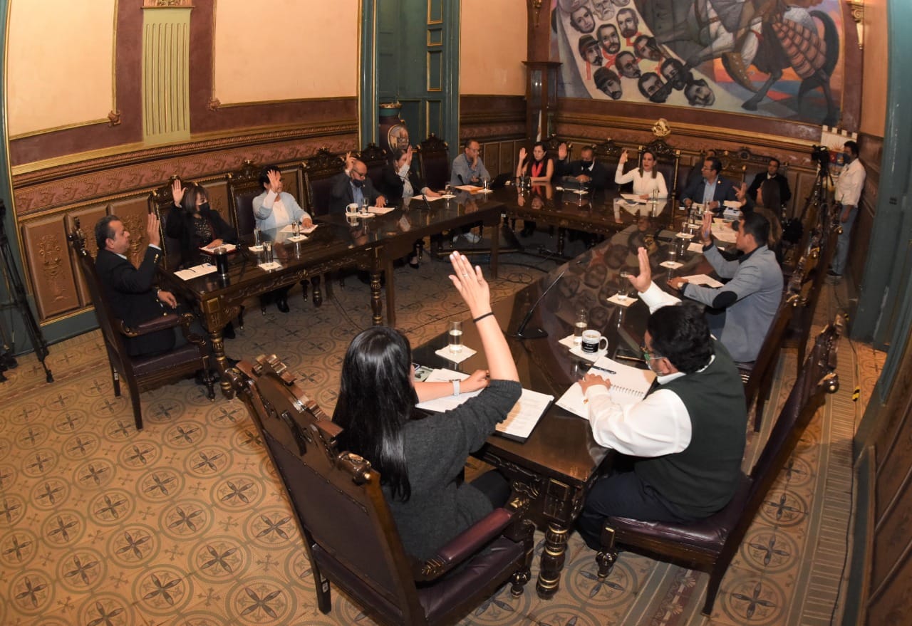 7AABC1D4-6DD7-442F-AA41-8863D519DB2F