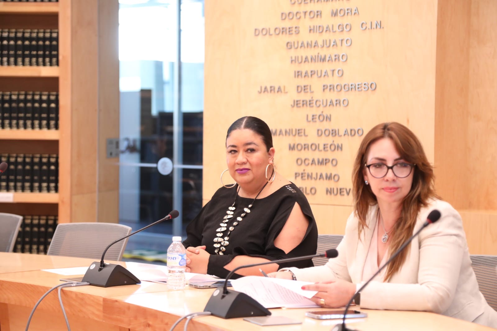 2BE4A28A-D792-48F0-BACD-4C64D076D048