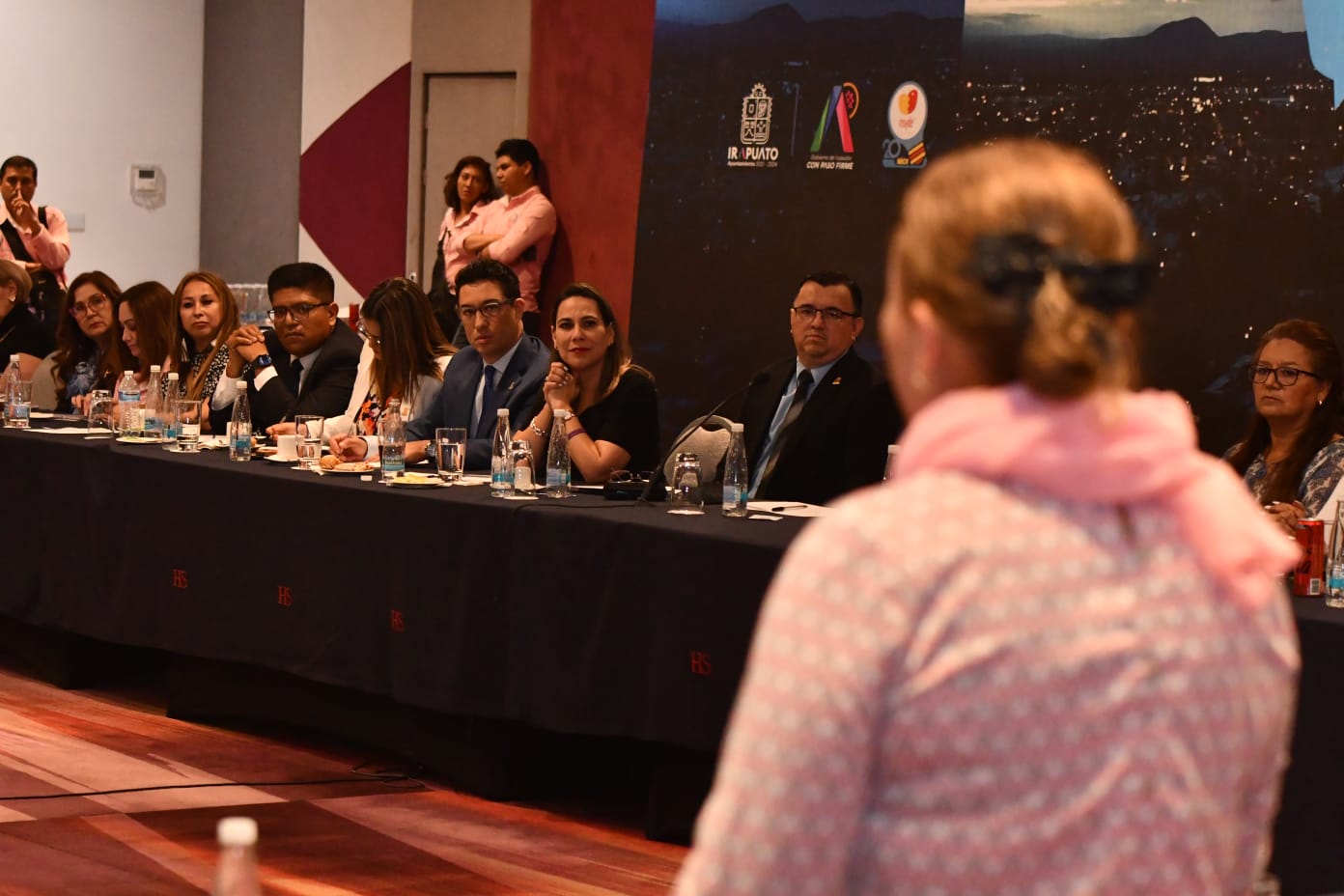 AC387A59-E6FB-4A1B-A676-5D2D26E3C547