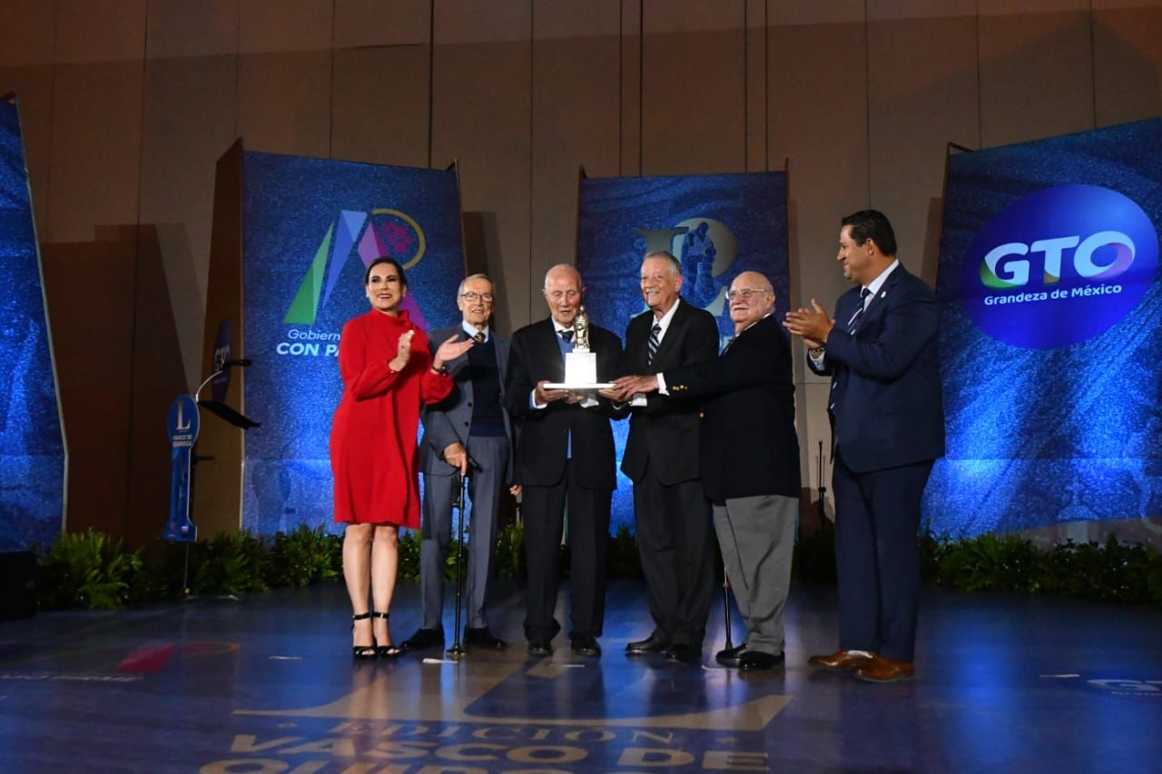 CAC9F4DC-271E-4386-A88F-B336F0AB7773