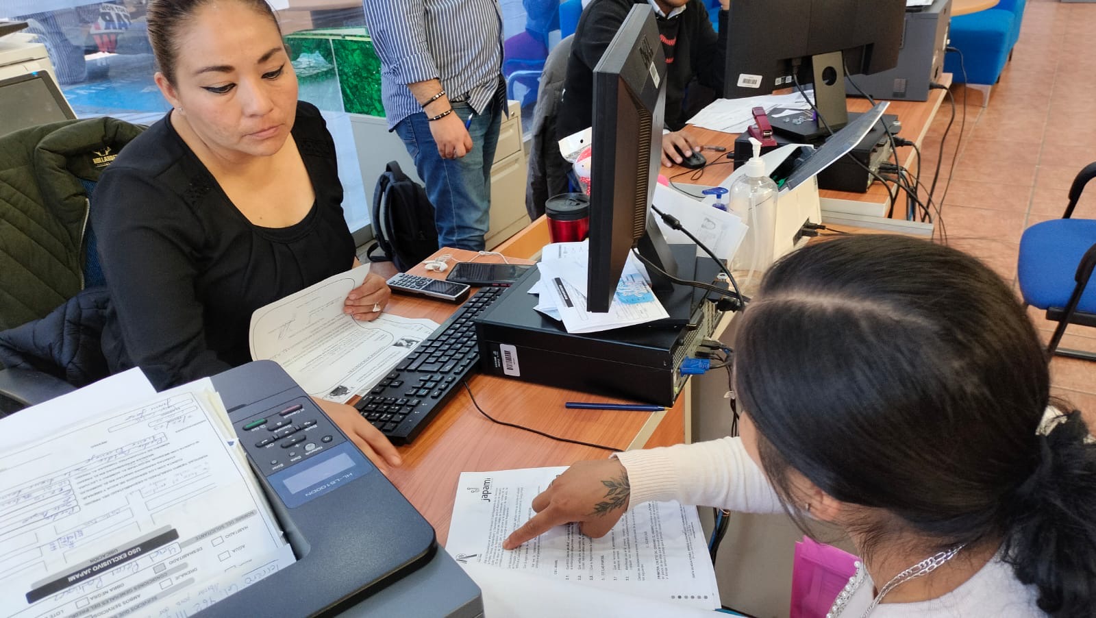 CC8DC9F3-47DB-4535-A4AF-CAE9CD5565AF