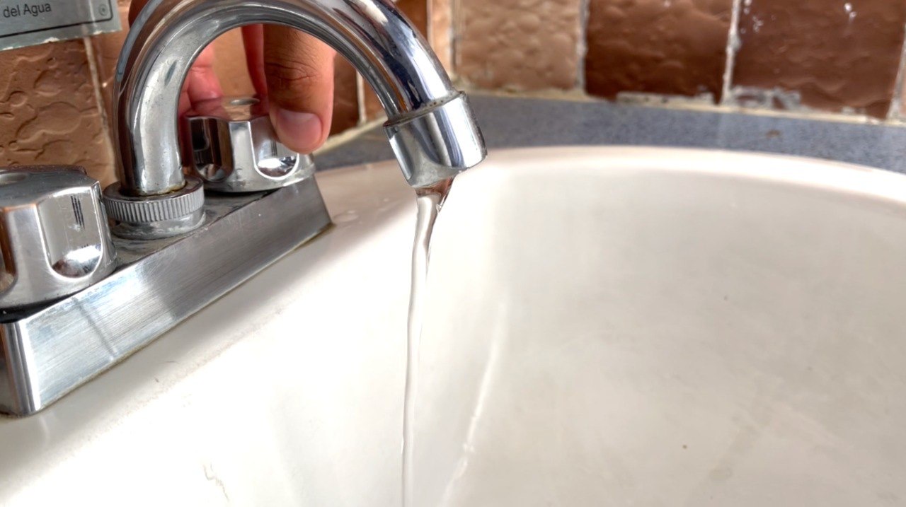 6EBFDA0B-711A-4323-A071-73FE57DABECC