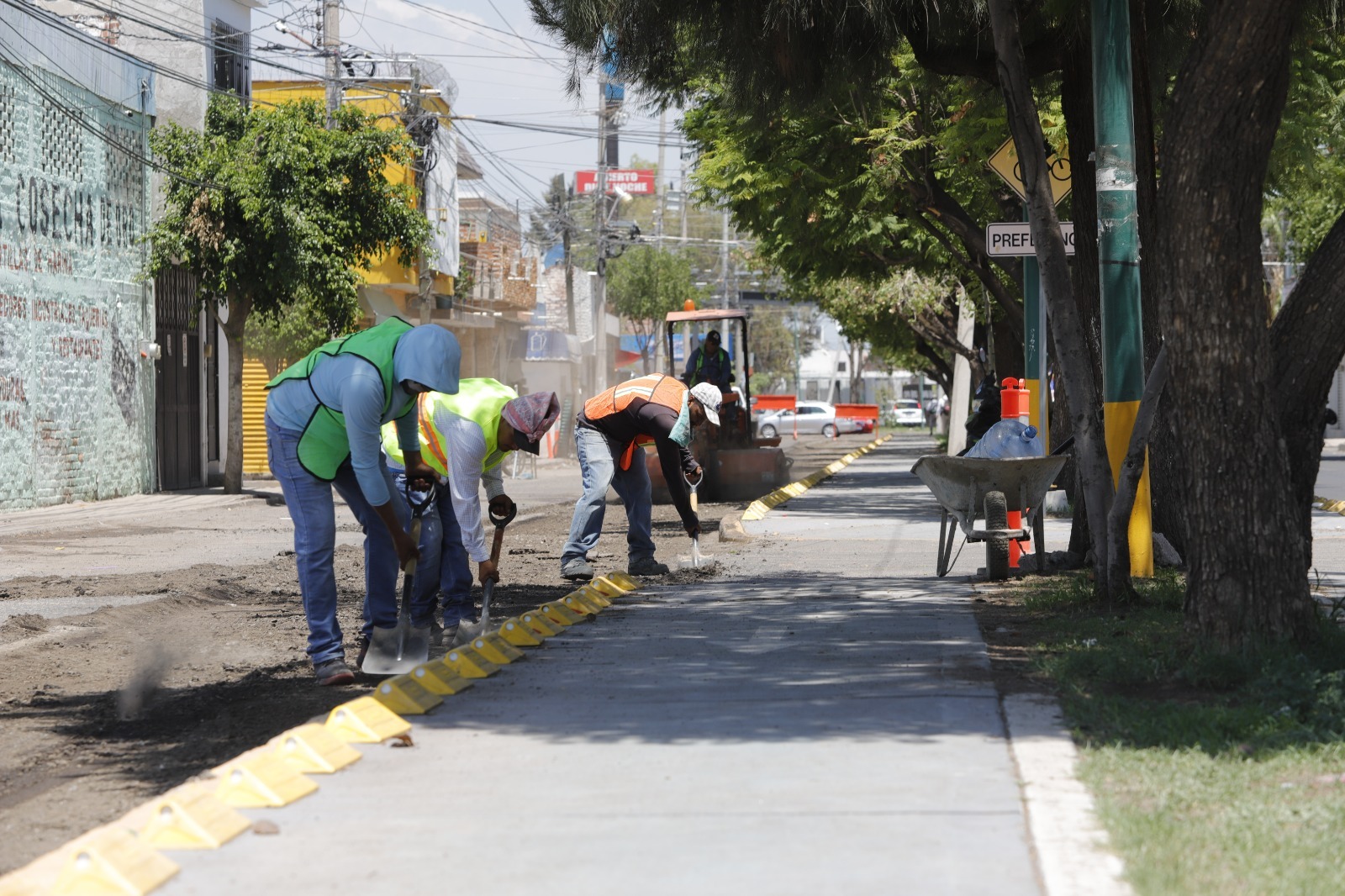 aaa0236e-54d2-489b-b428-3cd47fc7c9f6